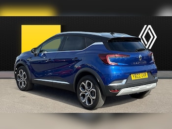 Used Renault Captur 2022 for sale - 76184250: Photo 2
