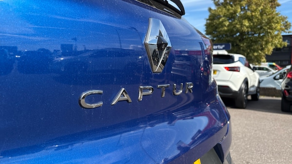Used Renault Captur 2022 for sale - 76184250: Photo 35