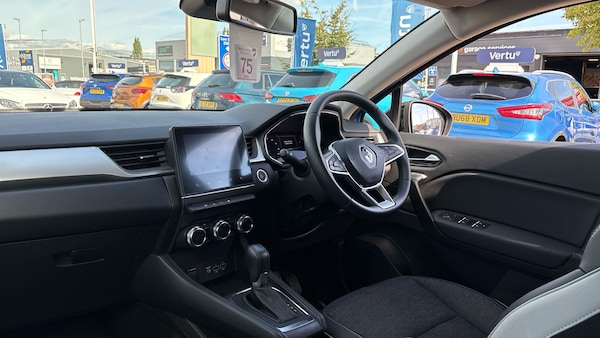 Used Renault Captur 2022 for sale - 76184250: Photo 9