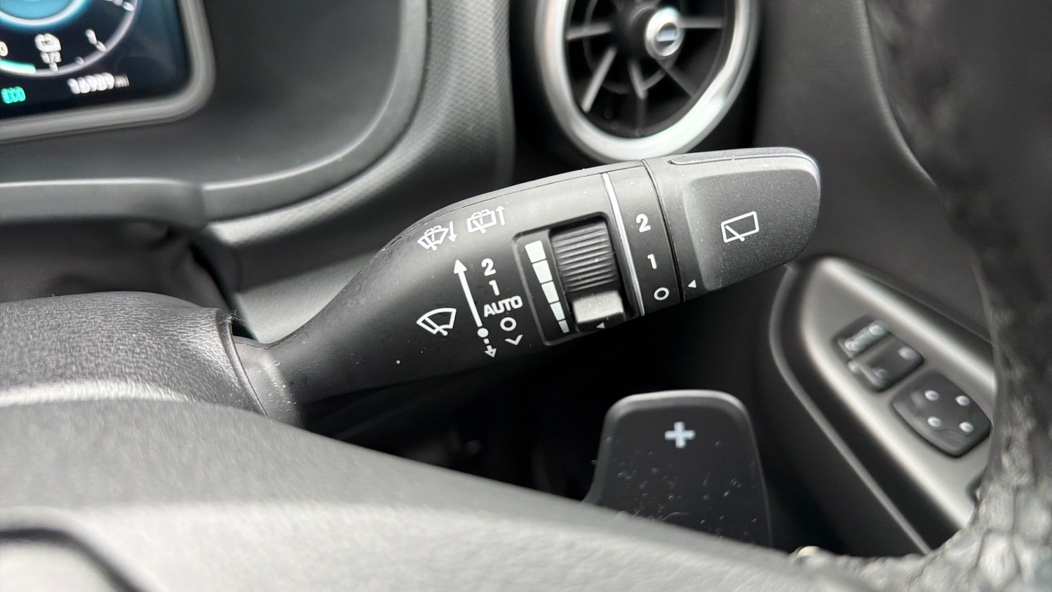 Used Hyundai KONA 2023 for sale - 77901421: Photo 32