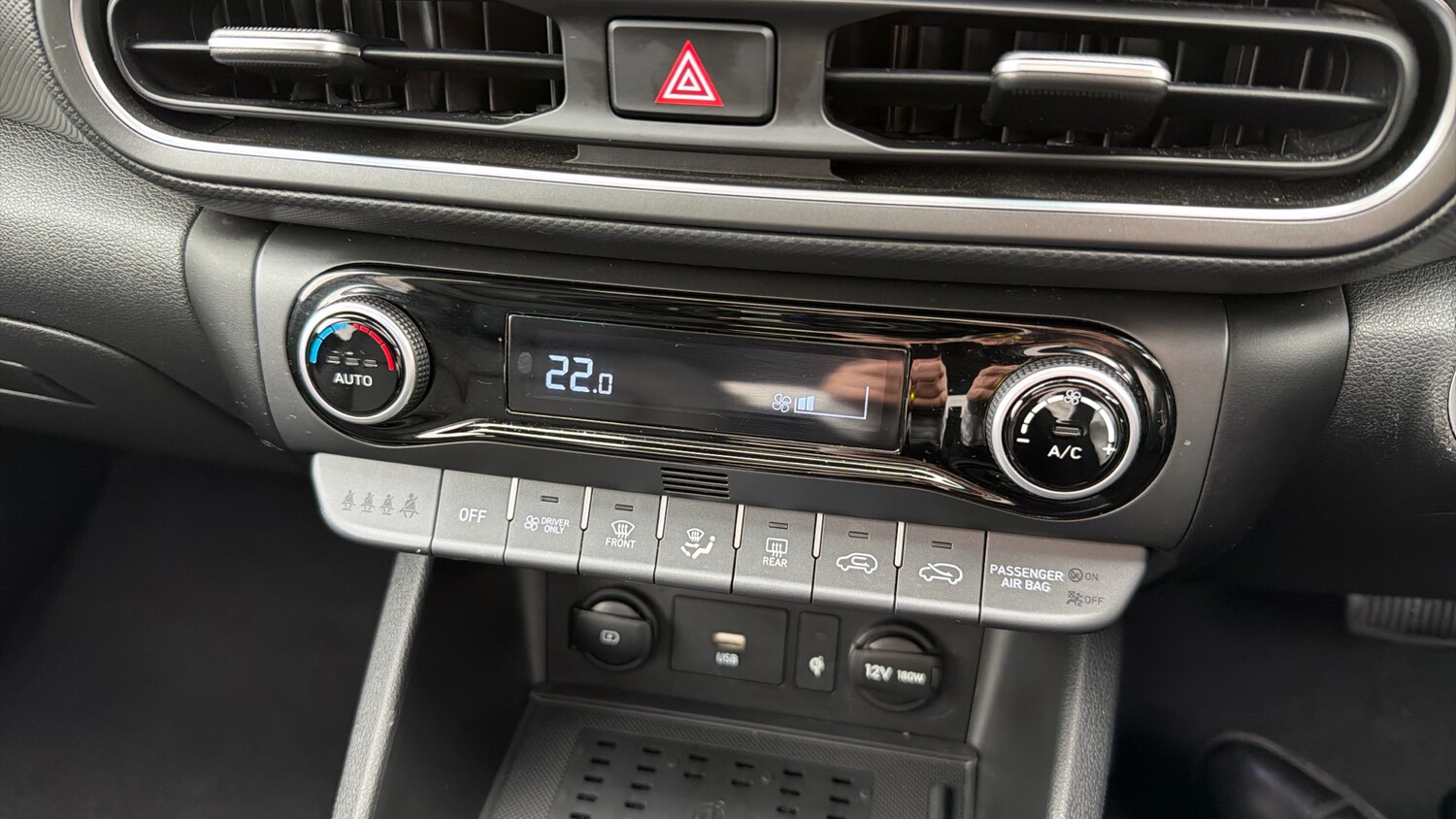 Used Hyundai KONA 2023 for sale - 77901421: Photo 35