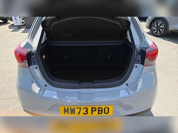 Used Mazda Mazda2 2023 for sale - 79179815: Photo