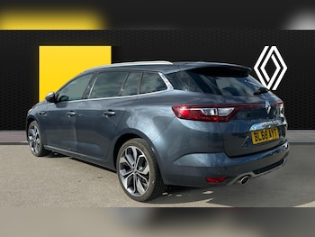 Used Renault Megane 2018 for sale - 77677003: Photo
