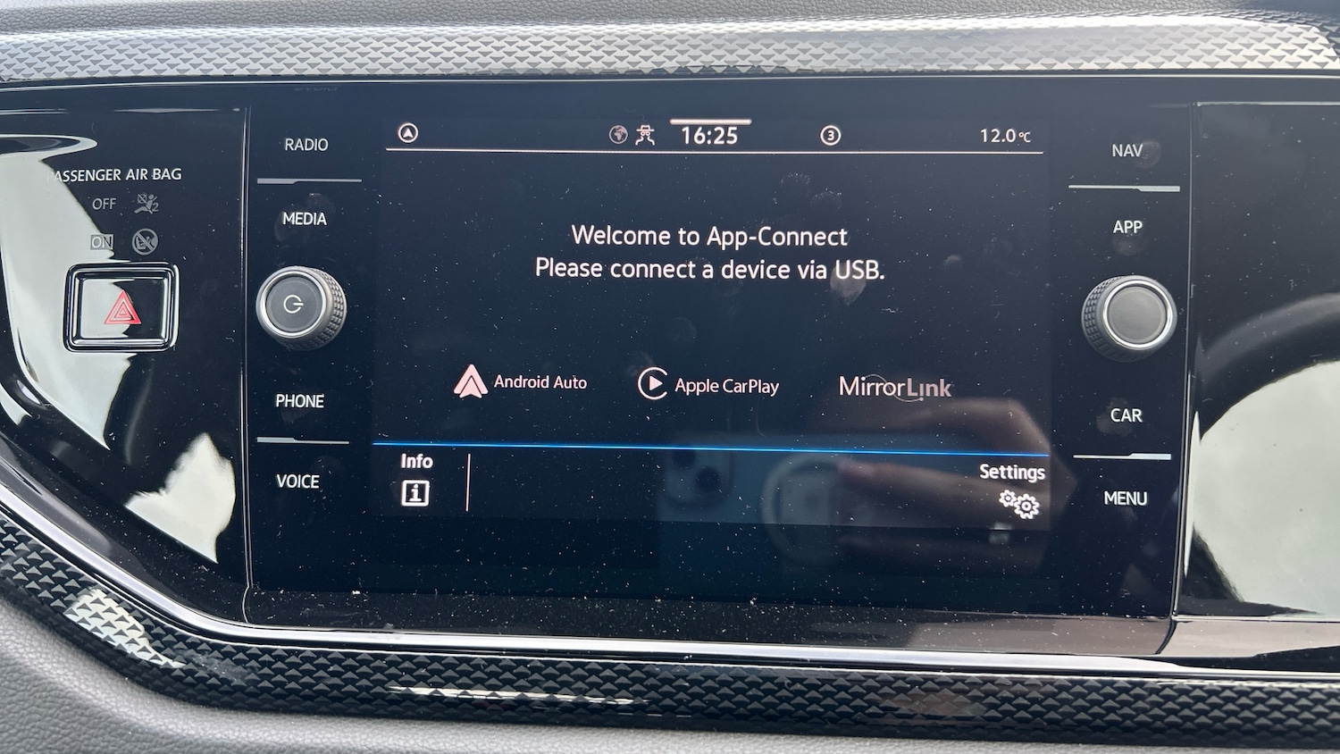 Used Volkswagen Taigo 2022 for sale - 78018180: Photo 40