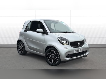 Used smart fortwo 2019 for sale - 78942185: Photo