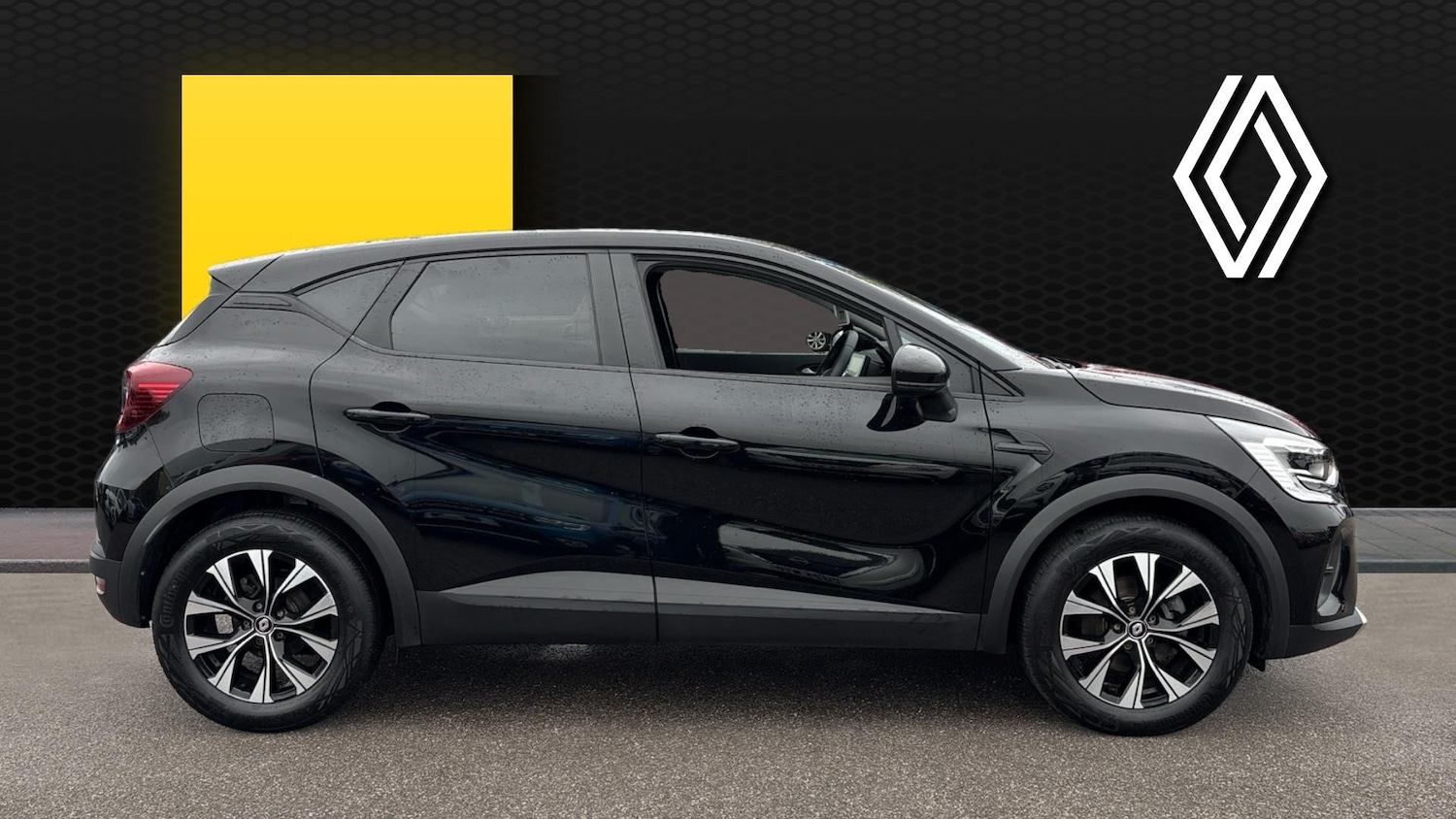Used Renault Captur 2023 for sale - 76319164: Photo 5