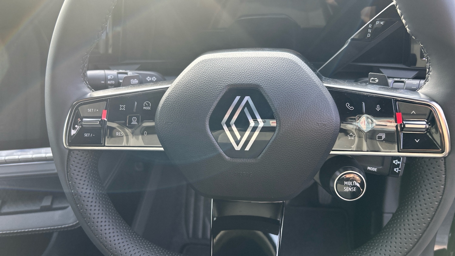 Used Renault Scenic E-Tech 2025 for sale - 77303412: Photo 36