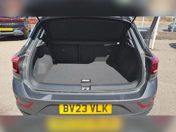 Used Volkswagen T-Roc 2023 for sale - 79568337: Photo