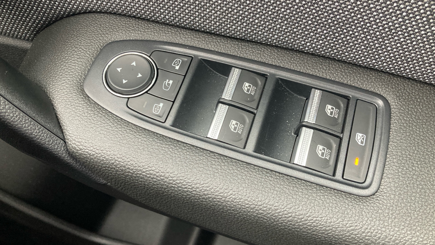 Used Renault Captur 2025 for sale - 77918429: Photo 21