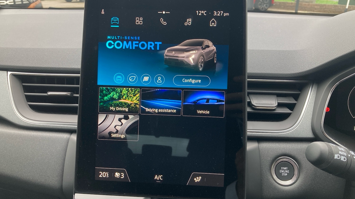 Used Renault Captur 2025 for sale - 77918429: Photo 32