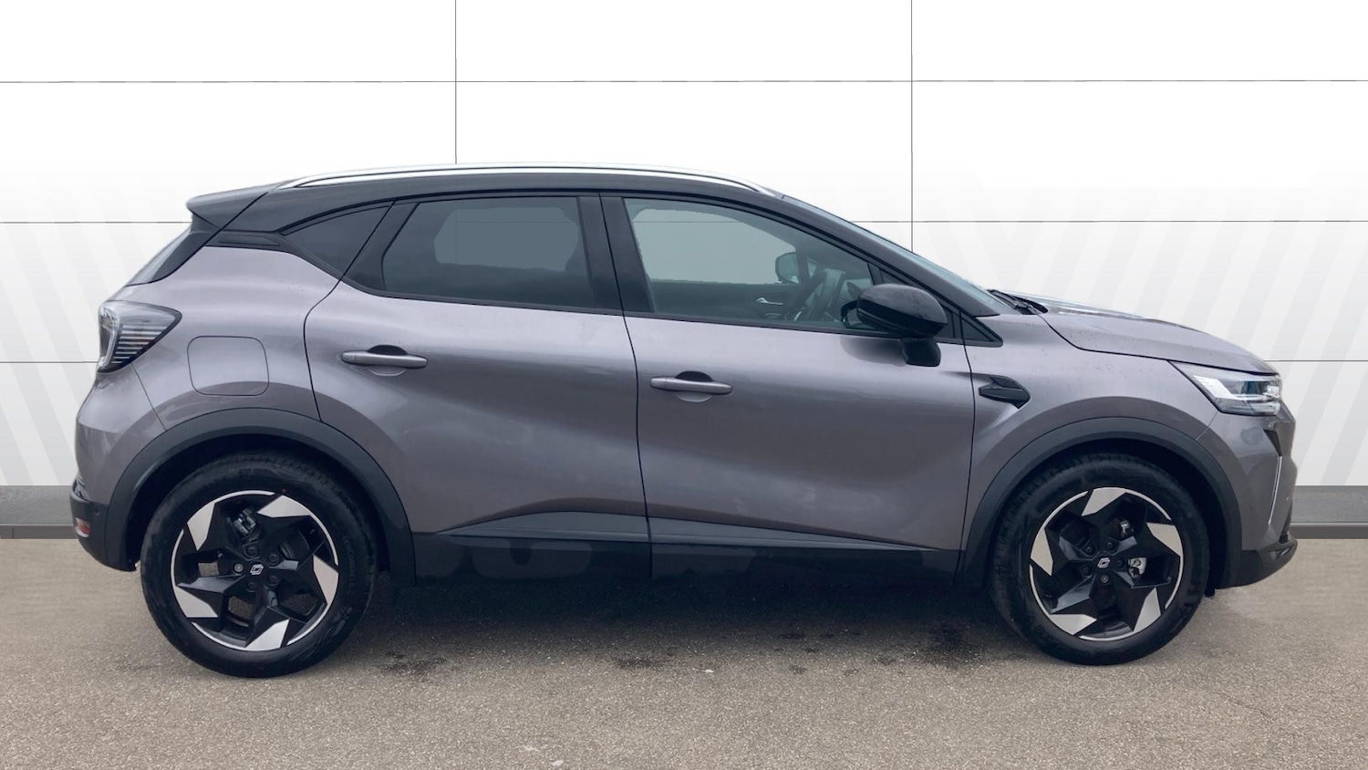 Used Renault Captur 2025 for sale - 77918429: Photo 5