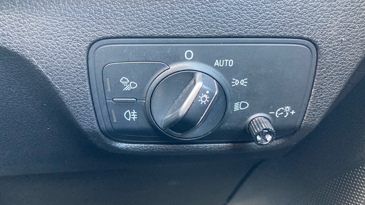 Used Audi Q2 2020 for sale - 78201780: Photo 24