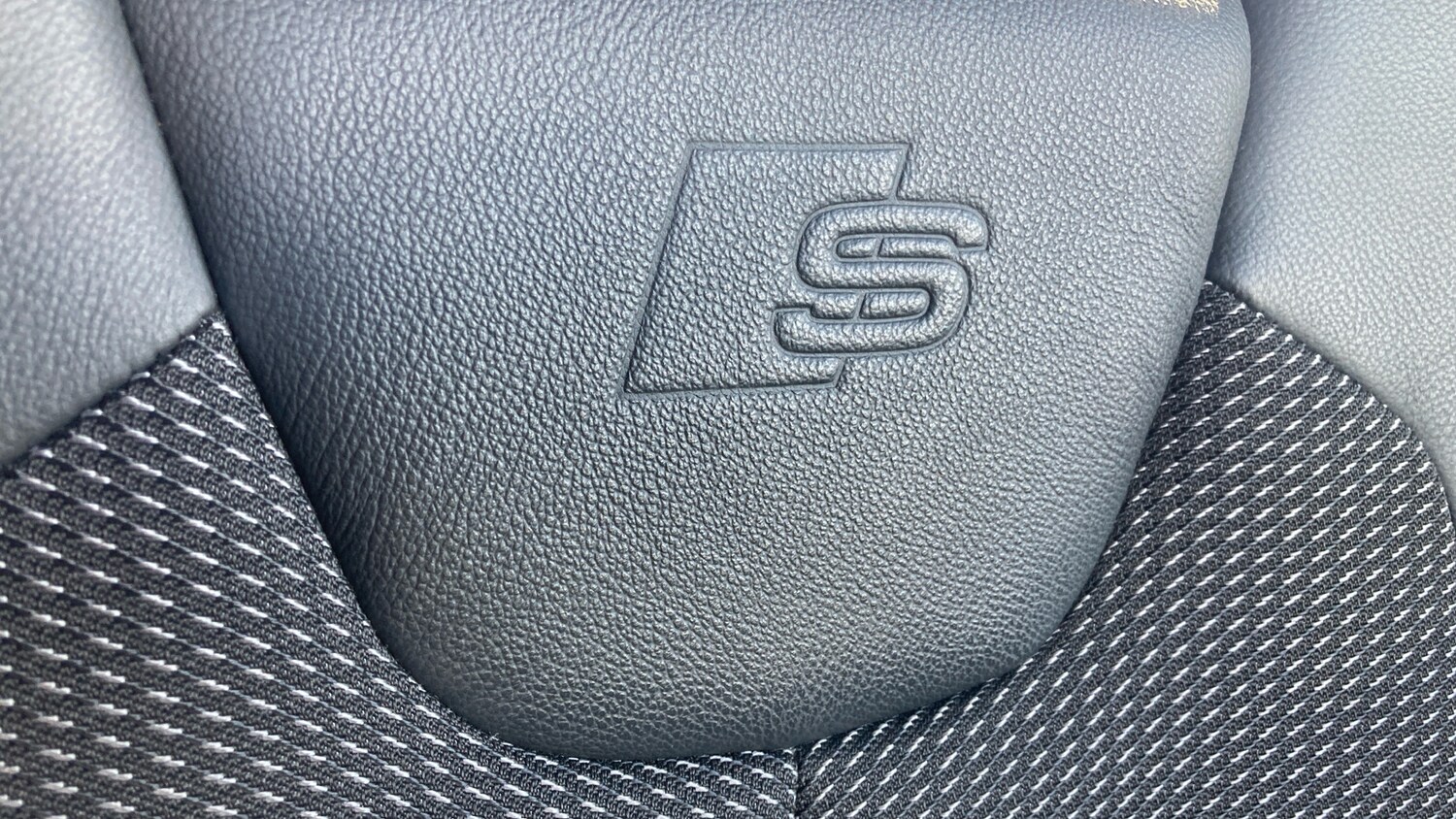 Used Audi Q2 2020 for sale - 78201780: Photo 39