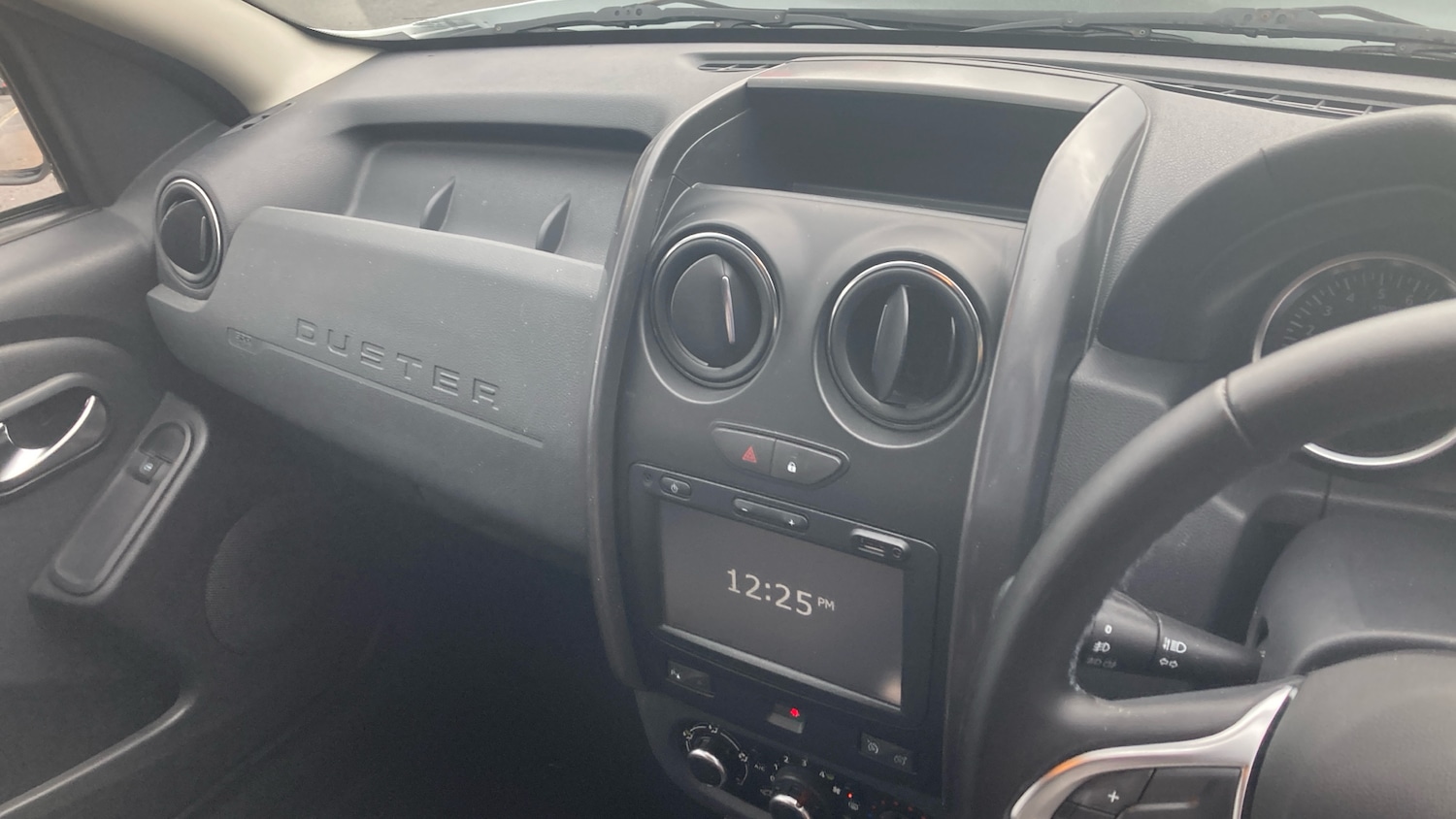 Used Dacia Duster 2018 for sale - 77063836: Photo 14