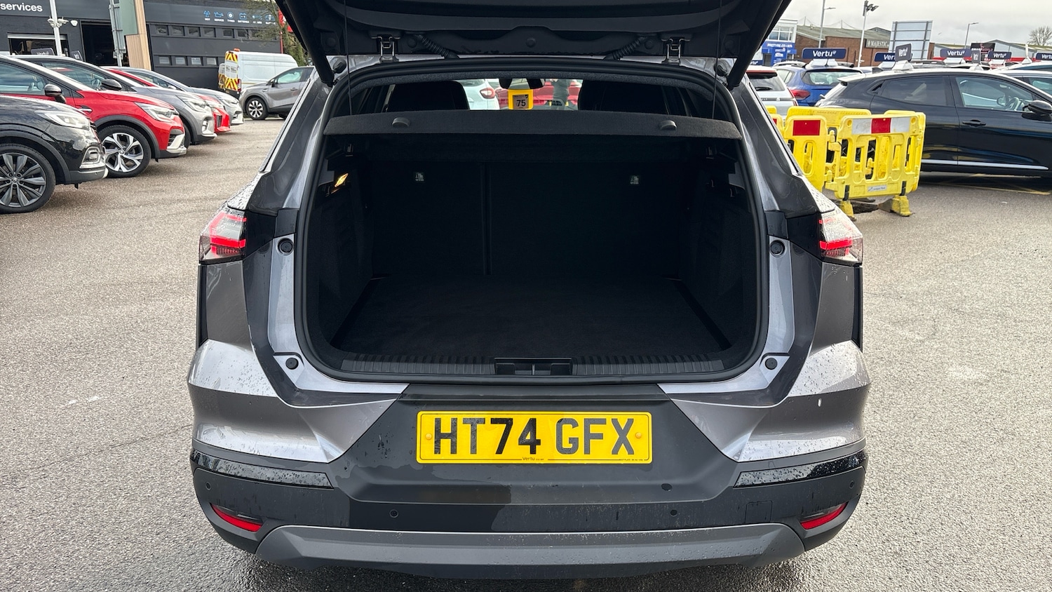 Used Renault Other 2024 for sale - 77461543: Photo 4