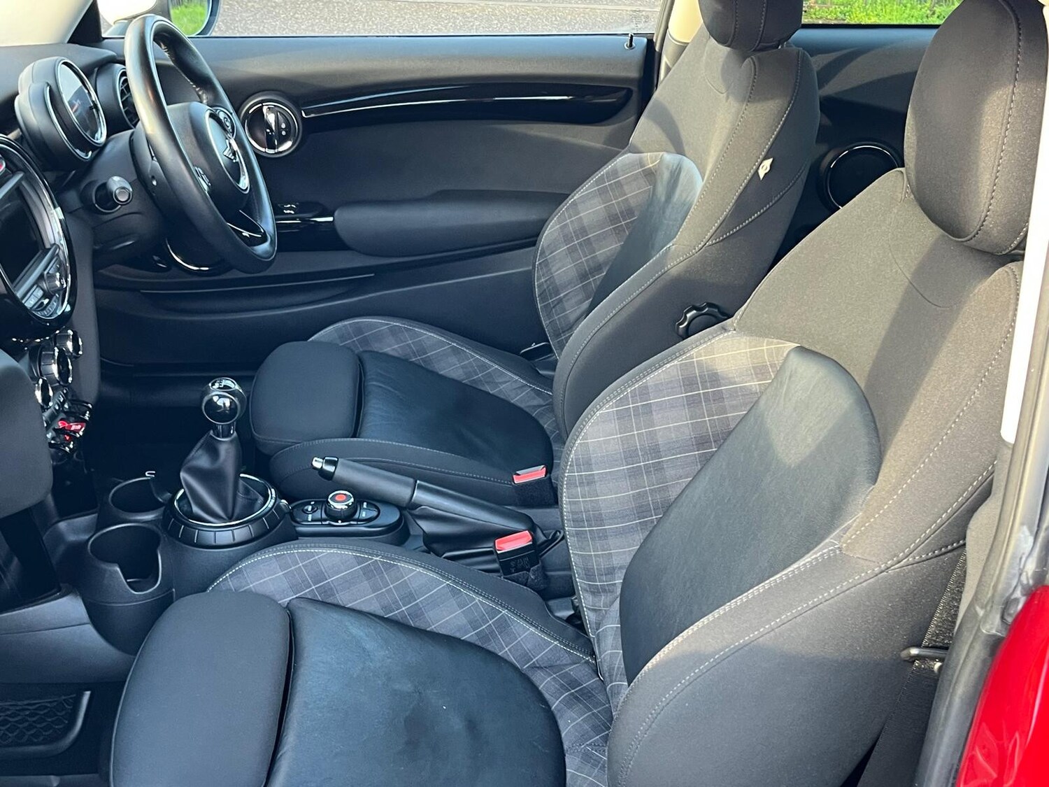 Used MINI Hatch 2015 for sale - 76830821: Photo 18