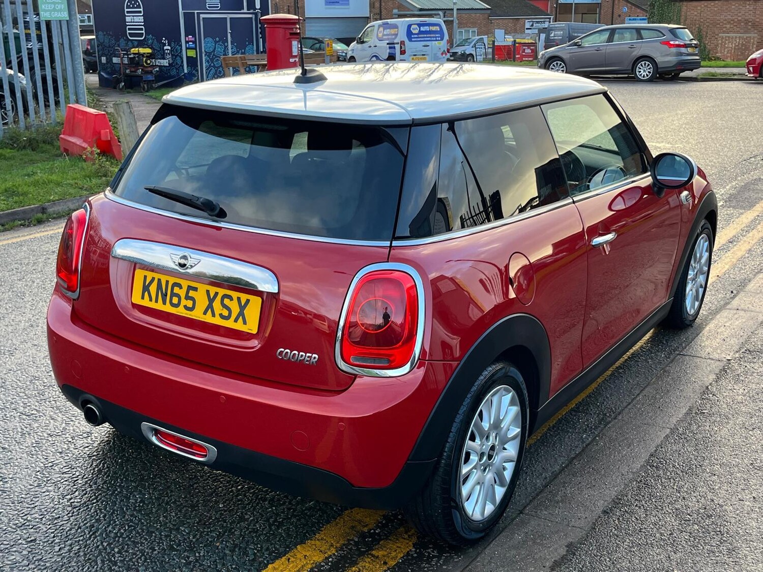 Used MINI Hatch 2015 for sale - 76830821: Photo 29