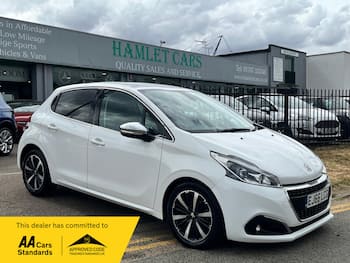 Used Peugeot 208 2017 for sale - 79679374: Photo