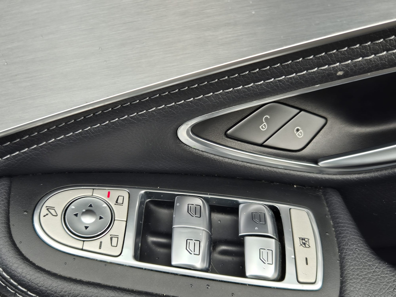 Used Mercedes-Benz C Class 2015 for sale - 75705632: Photo 15