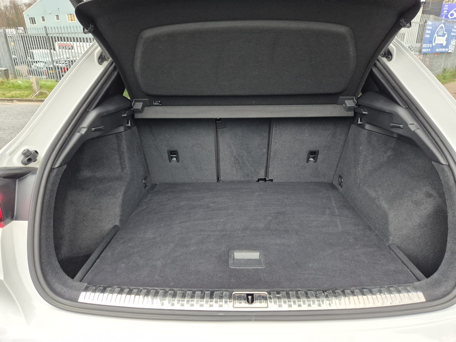 Used Audi Q3 2020 for sale - 76896368: Photo 19