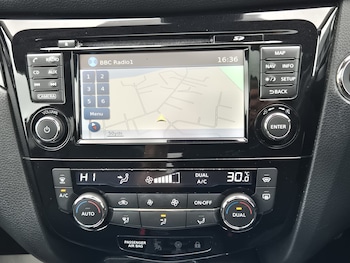 Used Nissan Qashqai 2015 for sale - 75091800: Photo