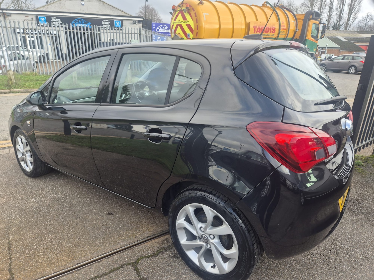 Used Vauxhall Corsa 2016 for sale - 77578862: Photo 6