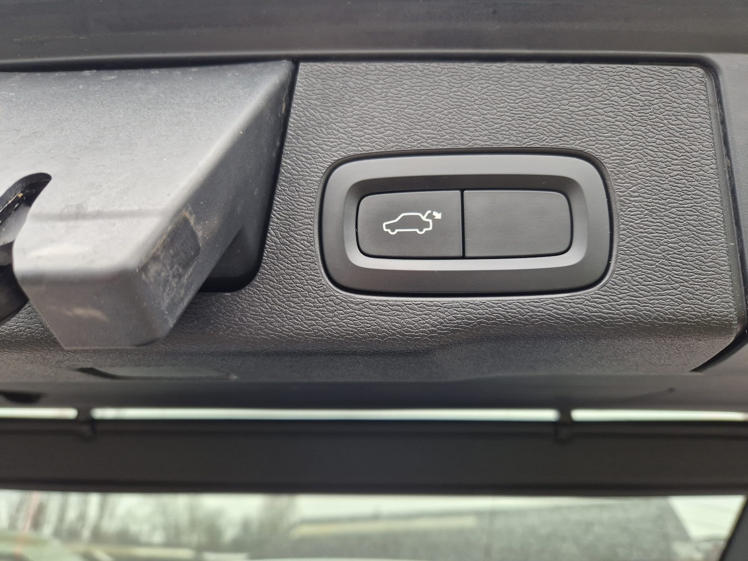 Used Volvo XC60 2018 for sale - 76792437: Photo 13