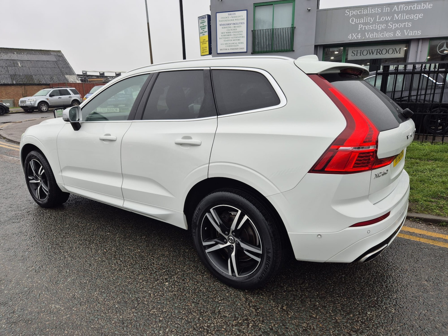 Used Volvo XC60 2018 for sale - 76792437: Photo 32