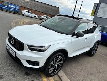 Used Volvo XC40 2018 for sale - 79765589: Photo