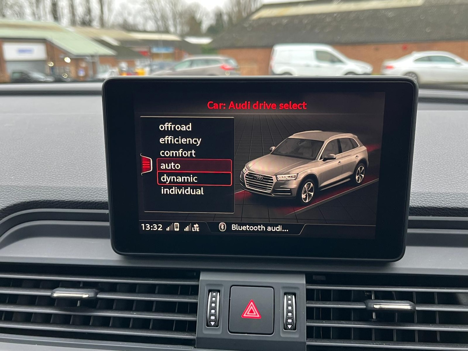 Used Audi Q5 2017 for sale - 77148589: Photo 9