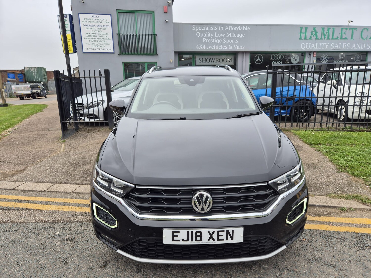 Used Volkswagen T-Roc 2018 for sale - 76232302: Photo 14