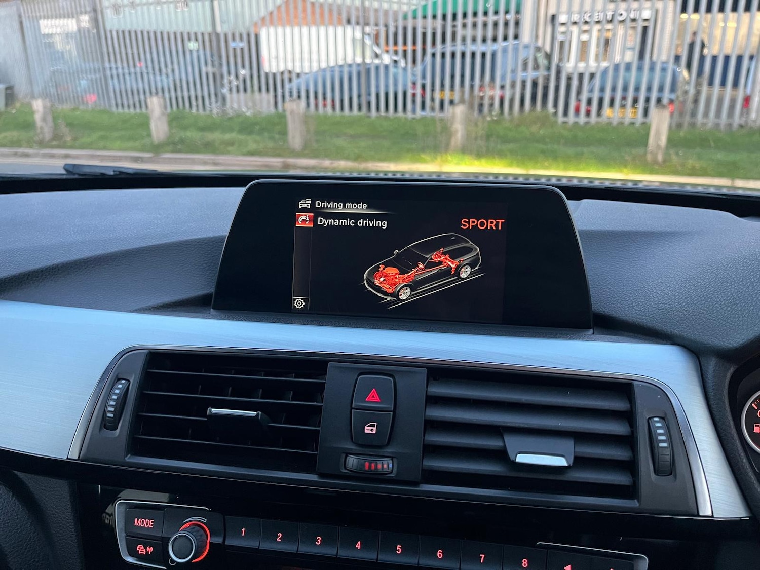 Used BMW 3 Series 2016 for sale - 76625711: Photo 13