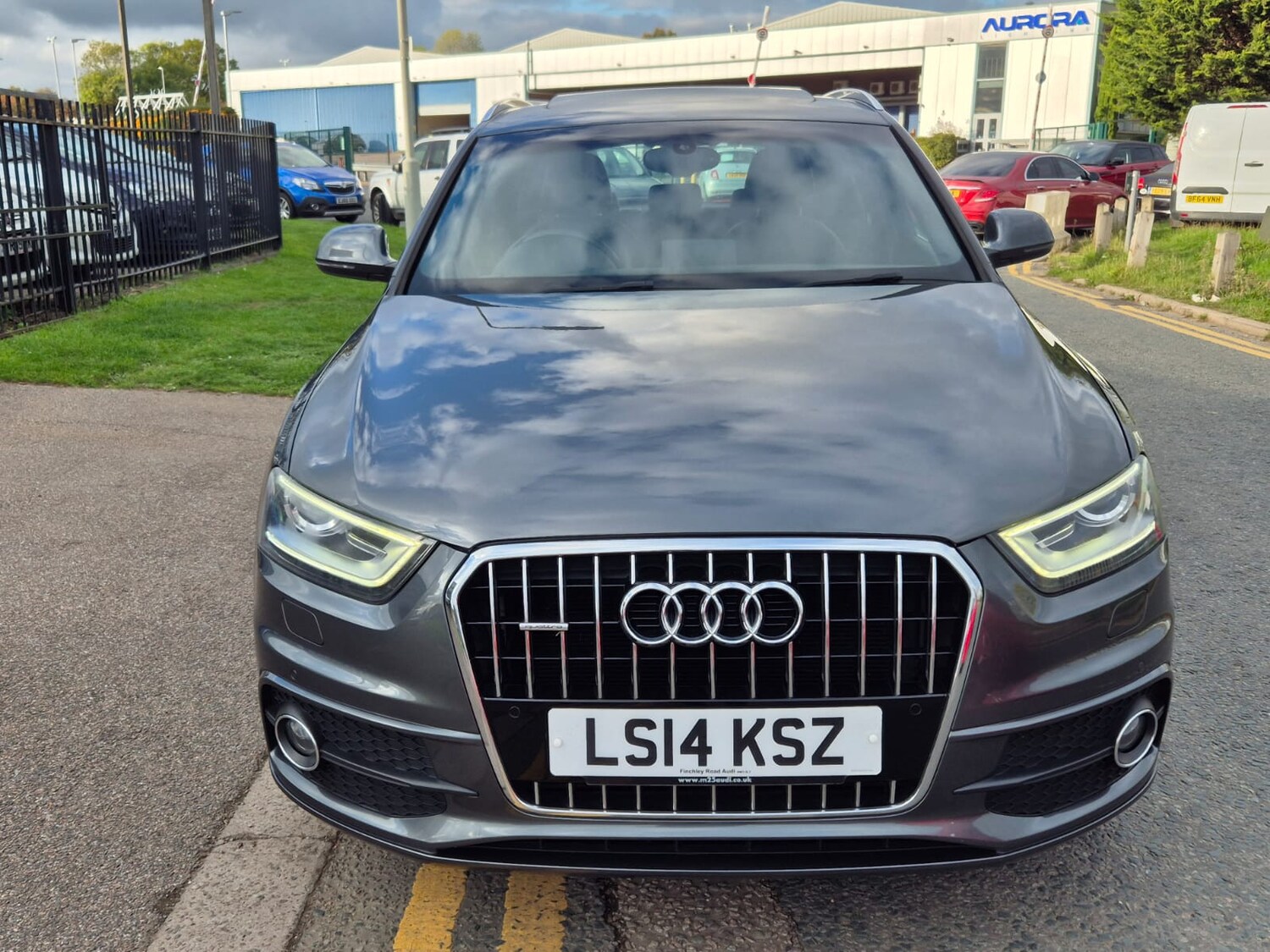 Used Audi Q3 2014 for sale - 76542237: Photo 16