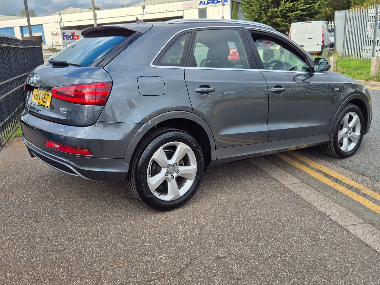 Used Audi Q3 2014 for sale - 76542237: Photo 23