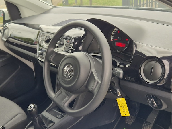 Used Volkswagen up! 2012 for sale - 75190949: Photo 8