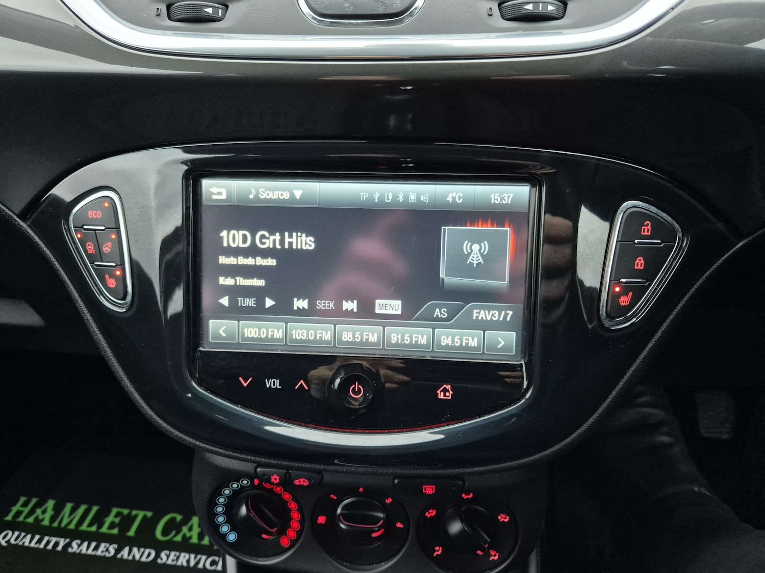 Used Vauxhall Corsa 2015 for sale - 77139287: Photo 3