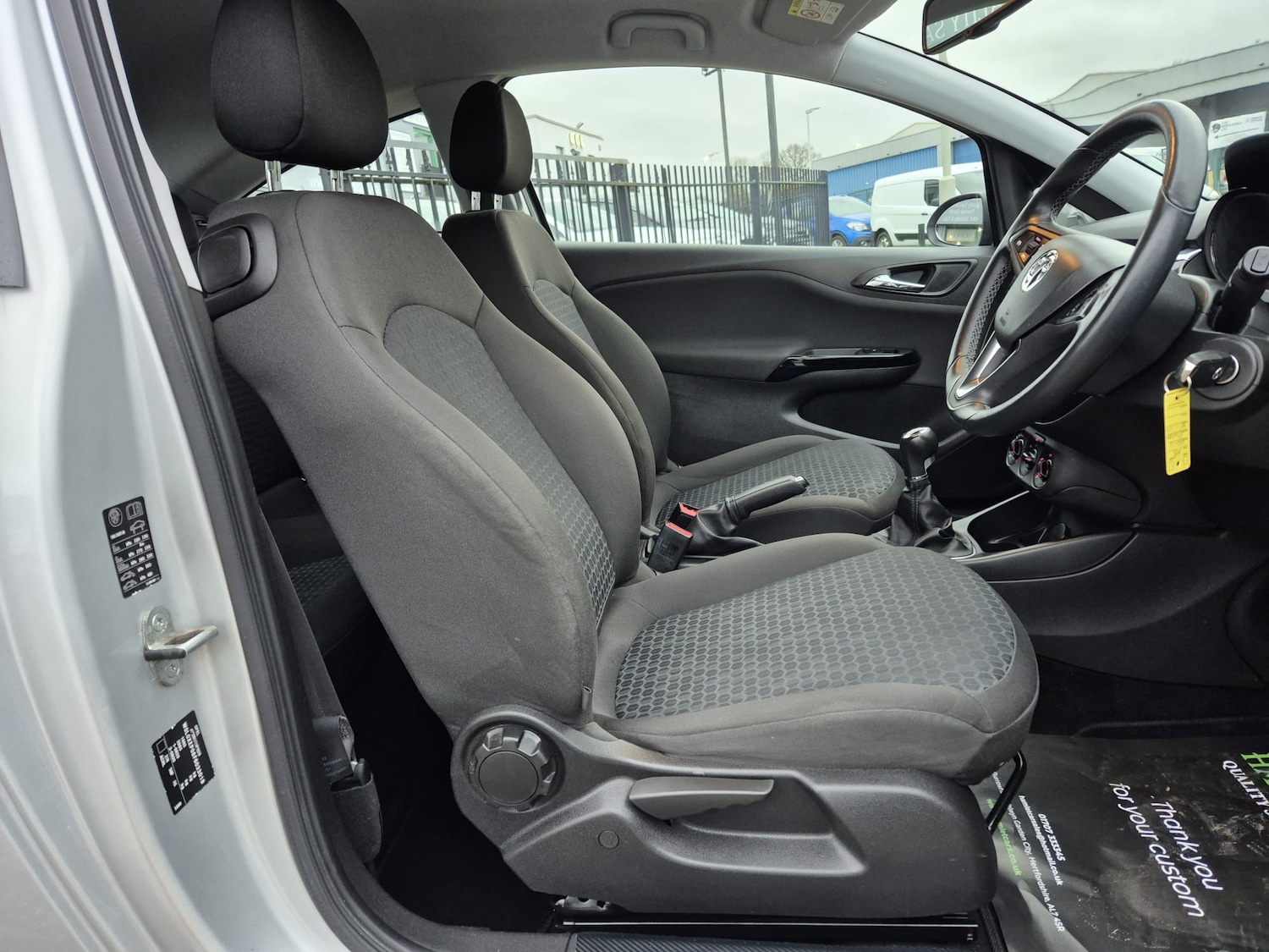 Used Vauxhall Corsa 2015 for sale - 77139287: Photo 9