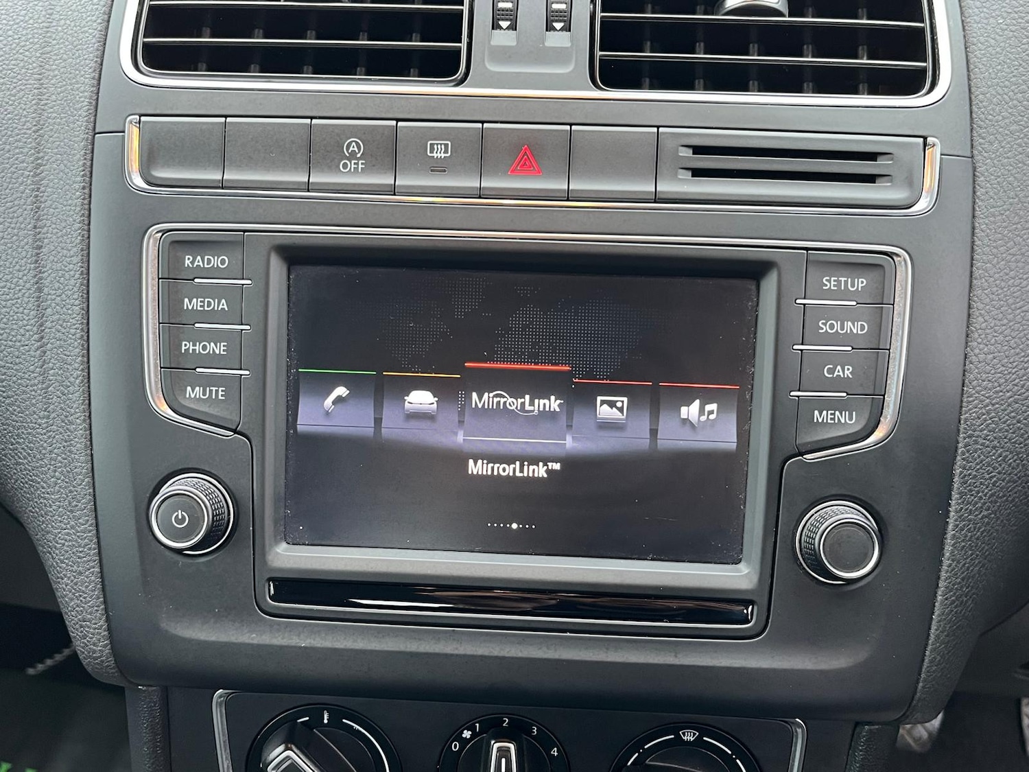 Used Volkswagen Polo 2014 for sale - 76697809: Photo 7