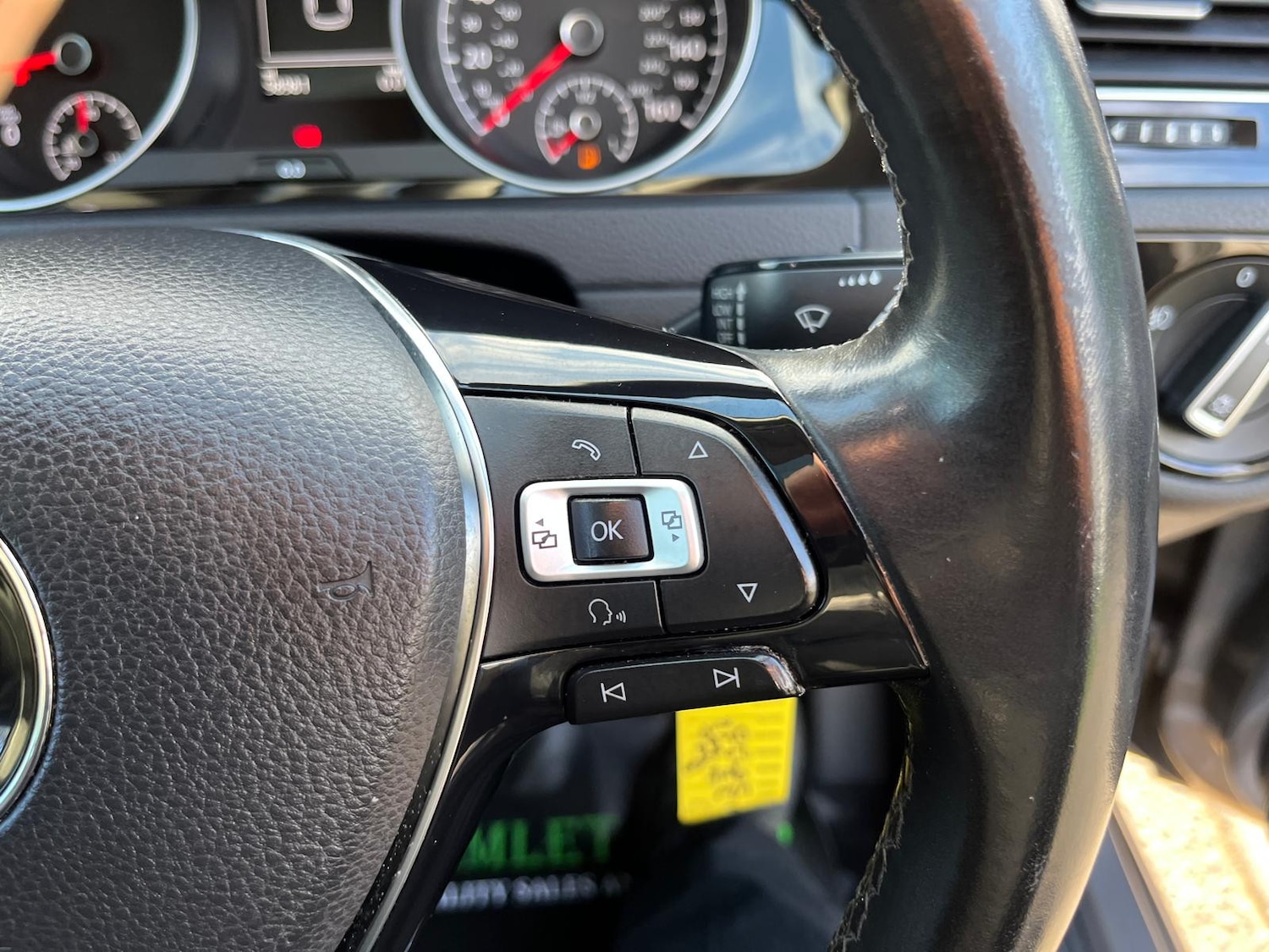 Used Volkswagen Golf 2016 for sale - 76616900: Photo 10