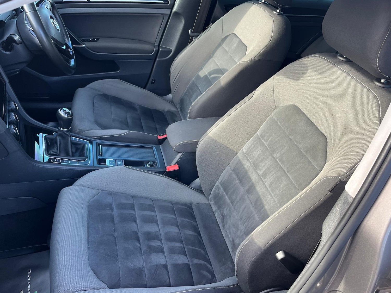 Used Volkswagen Golf 2016 for sale - 76616900: Photo 22