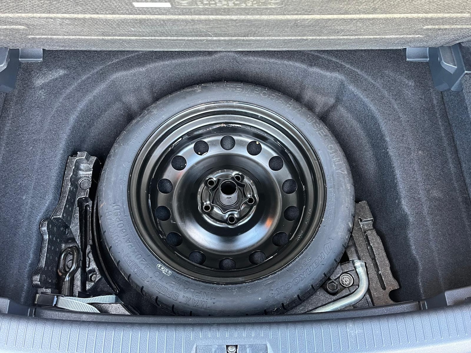 Used Volkswagen Golf 2016 for sale - 76616900: Photo 24