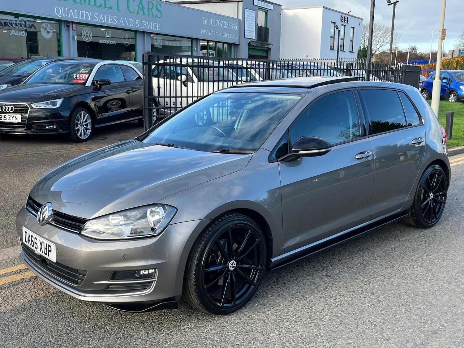 Used Volkswagen Golf 2016 for sale - 76616900: Photo 32