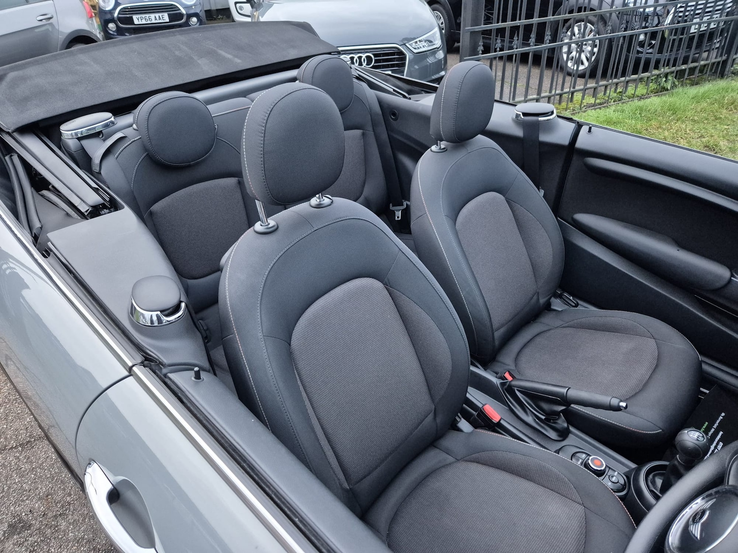 Used MINI Convertible 2018 for sale - 77327293: Photo 14