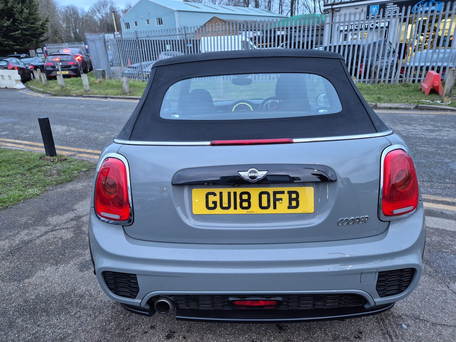 Used MINI Convertible 2018 for sale - 77327293: Photo 16