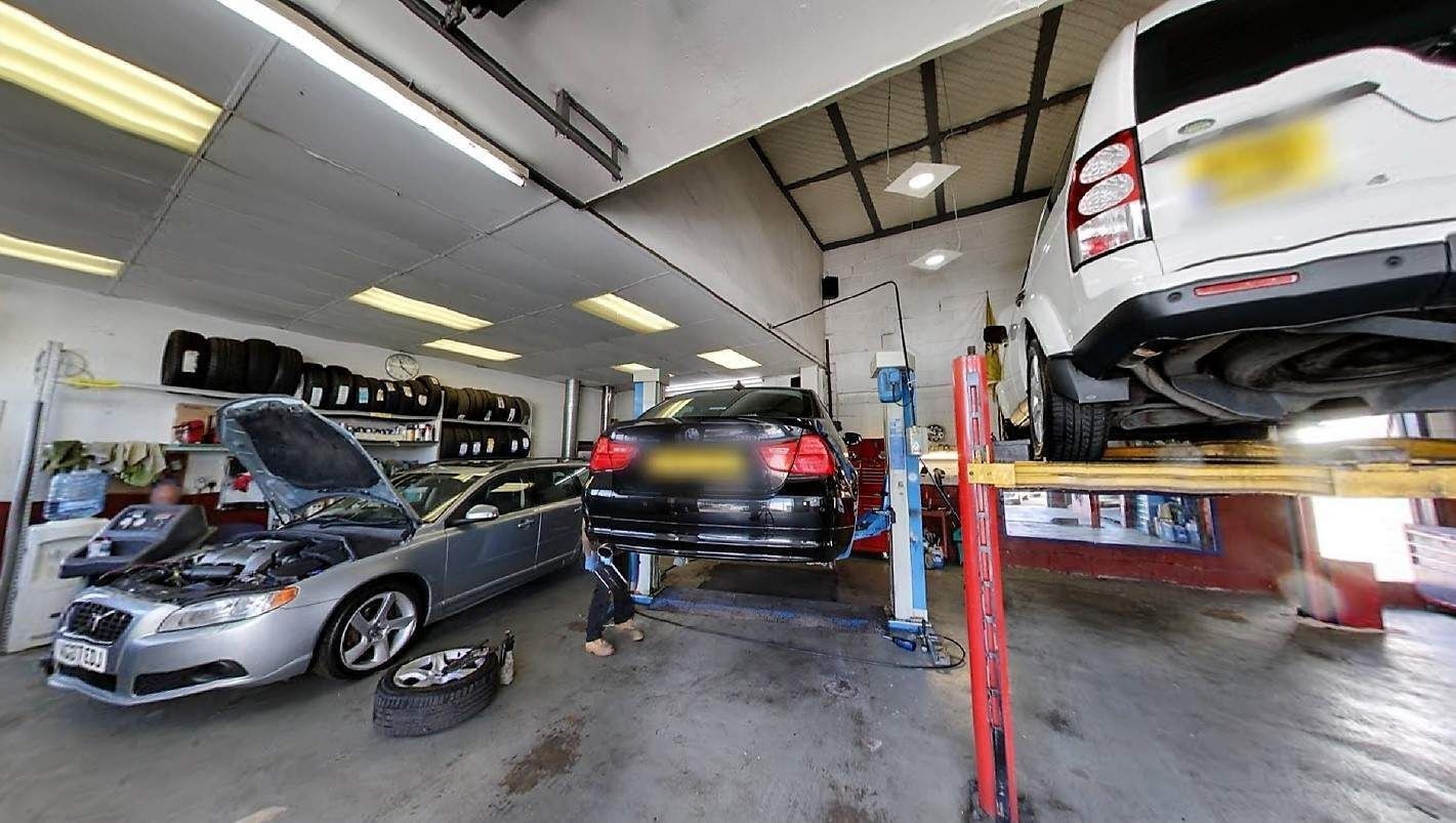 Used MINI Convertible 2018 for sale - 77327293: Photo 6