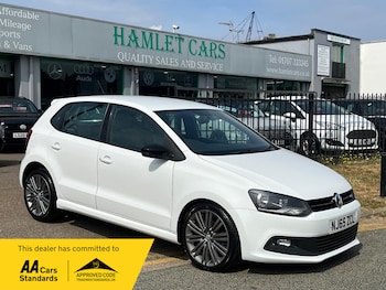 Used Volkswagen Polo 2015 for sale - 79284257: Photo