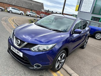Used Nissan Qashqai 2015 for sale - 79792379: Photo