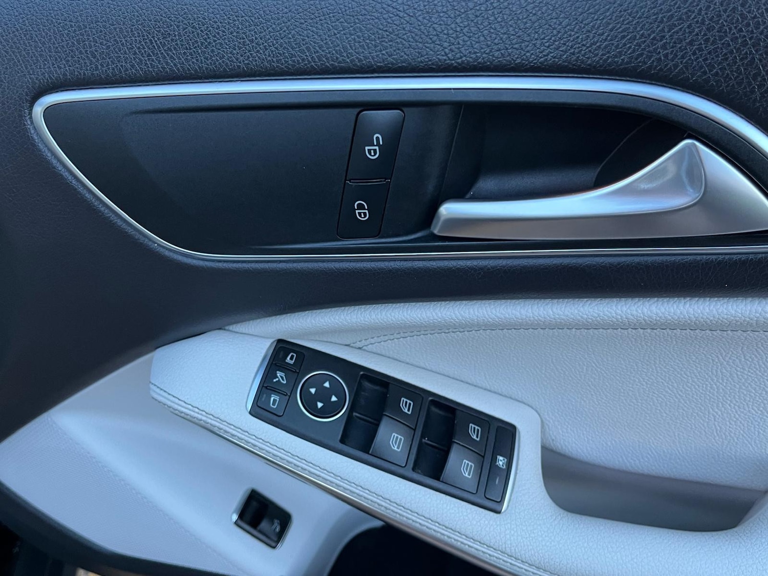 Used Mercedes-Benz GLA 2018 for sale - 76847933: Photo 13