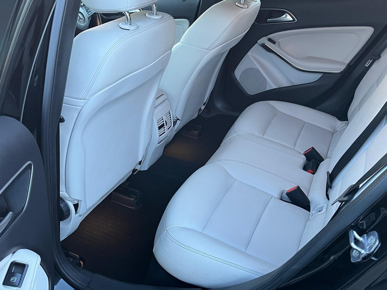 Used Mercedes-Benz GLA 2018 for sale - 76847933: Photo 27