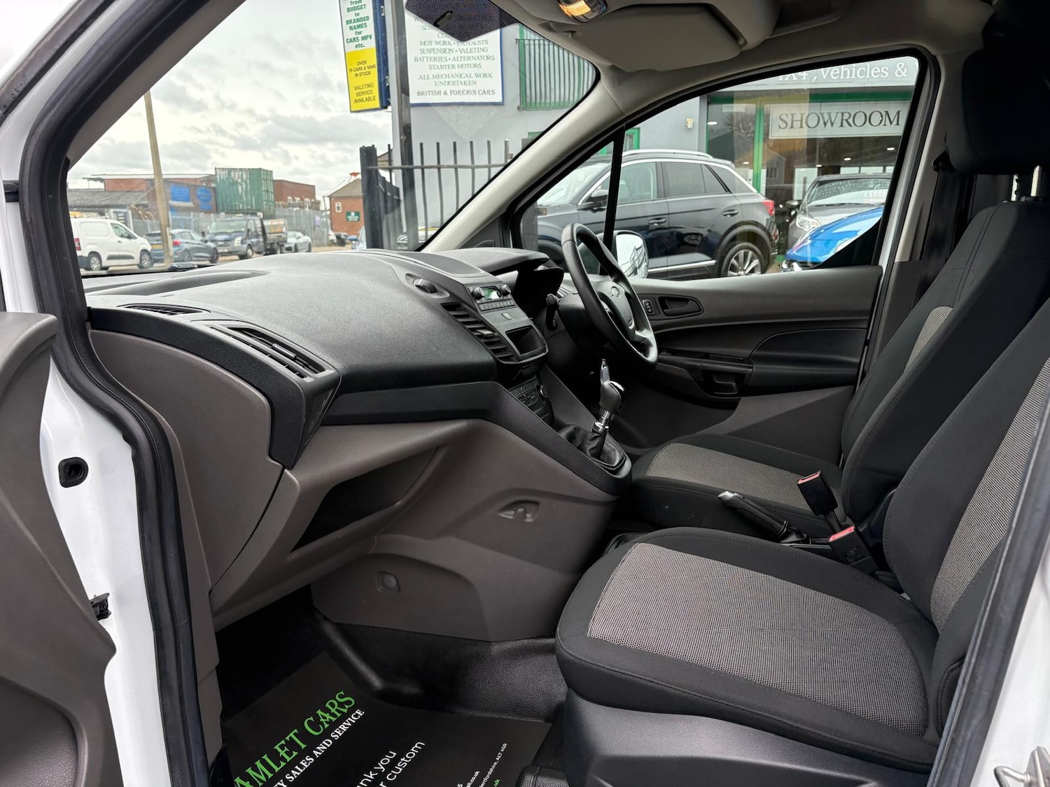 Used Ford Transit Connect 2020 for sale - 76364398: Photo 13